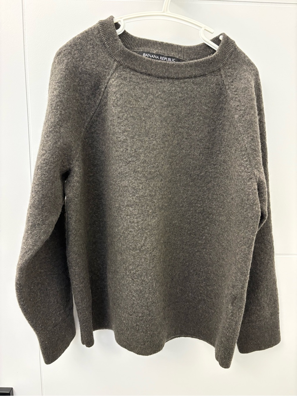 Banana Republic Boys Crewneck Sweater in Charcoal Gray